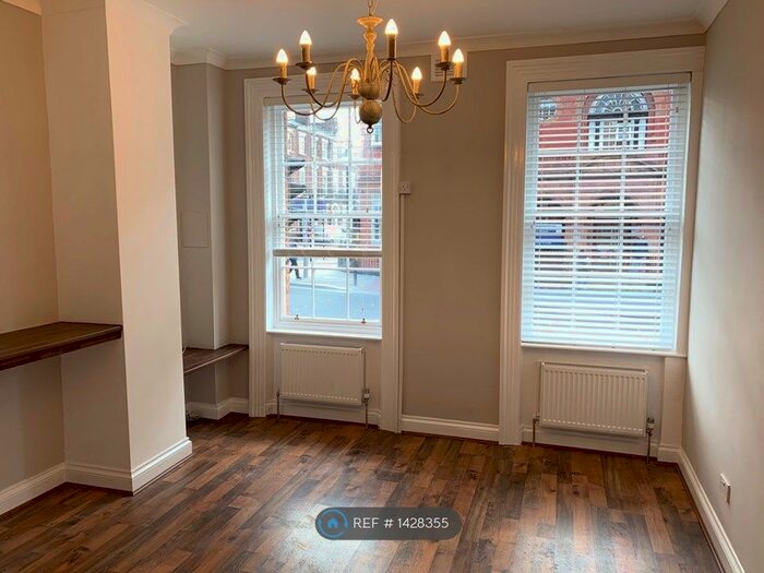 1 Bedroom Flat To Rent In Mount Pleasant, Liverpool, L3