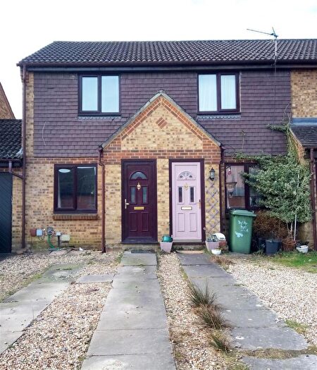 2 Bedroom Semi-Detached House To Rent In Kilmington Close, Bracknell, Berkshire, RG12