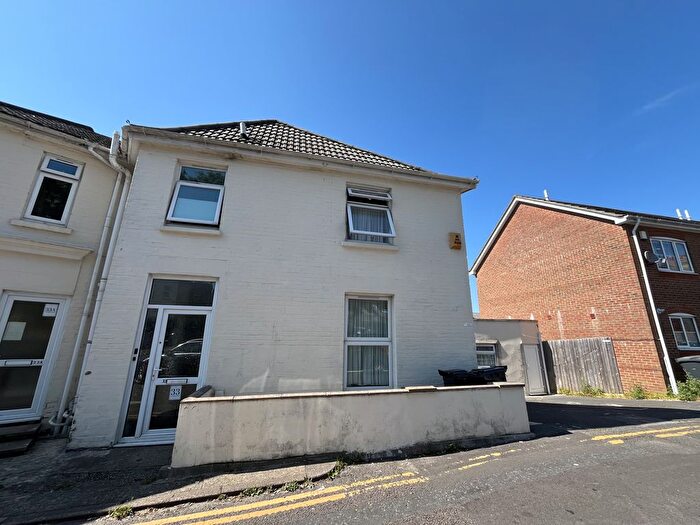 2 Bedroom Property To Rent In Windham Road, Boscombe, Bournemouth, BH1