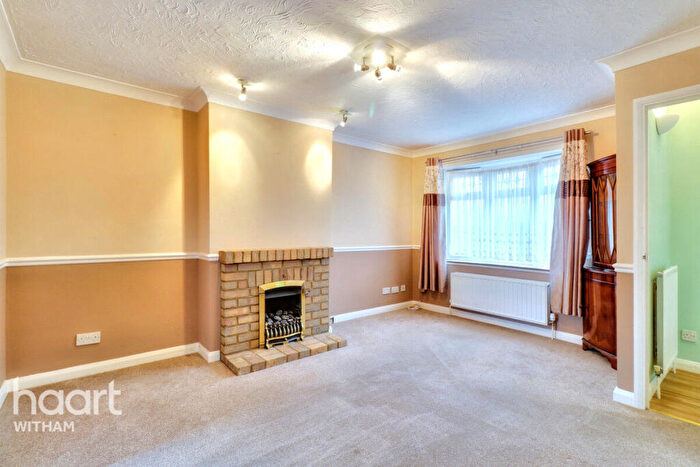 2 Bedroom Terraced House For Sale In Broadway, Witham, CM8