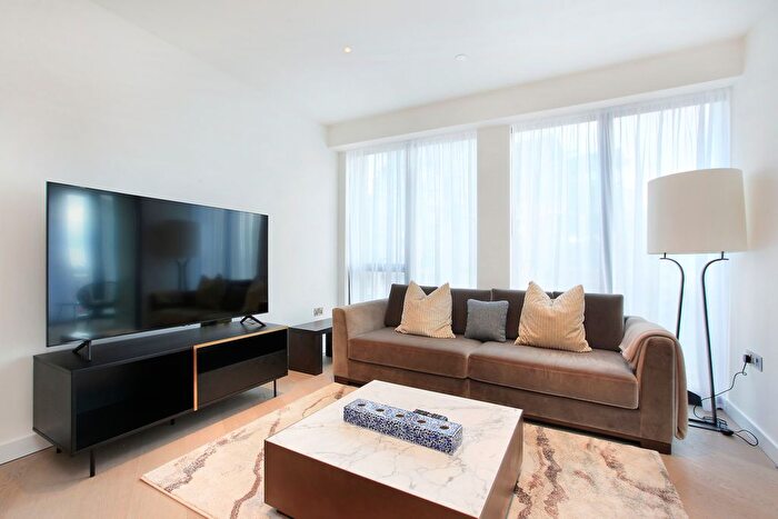 2 Bedroom Flat To Rent In Nine Elms Lane, New Covent Garden, SW8