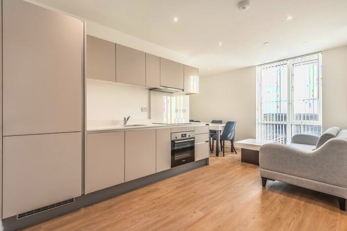 1 Bedroom Apartment To Rent In Royal Winchester House, Bracknell, RG12
