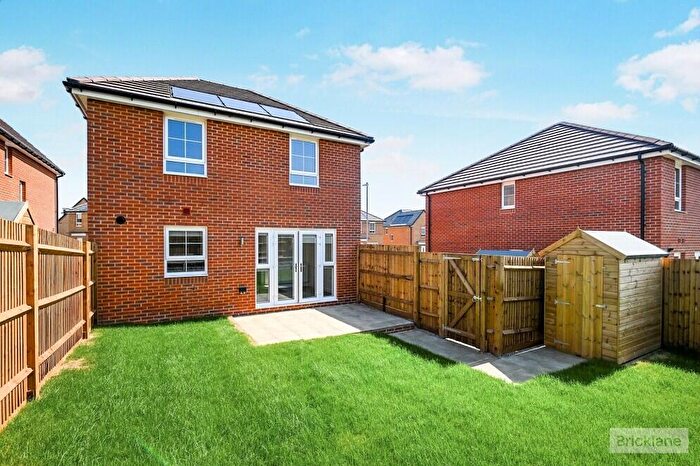 4 Bedroom House To Rent In Evelina Way, Sittingbourne, ME10