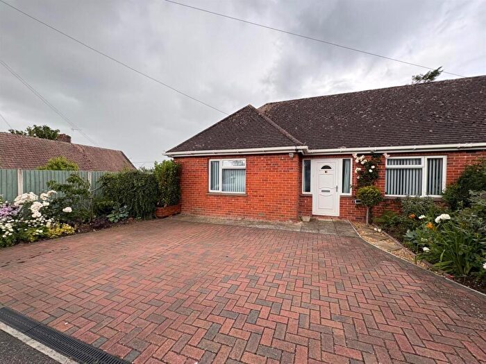 3 Bedroom Semi-Detached Bungalow For Sale In Alder Road, Sturminster Newton, DT10