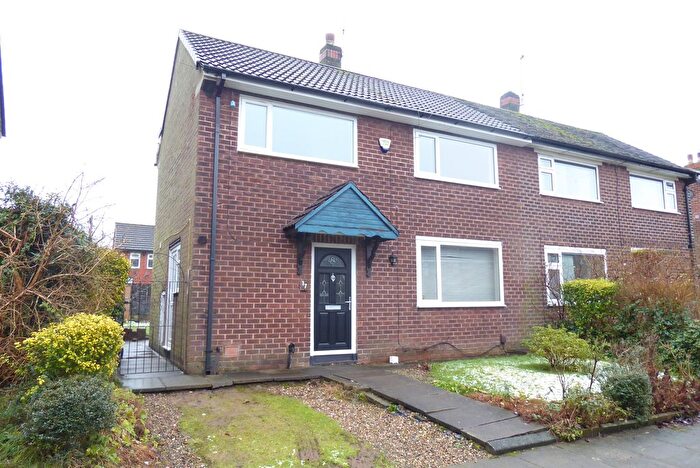 2 Bedroom Semi-Detached House To Rent In Bridges Avenue, Bury, BL9