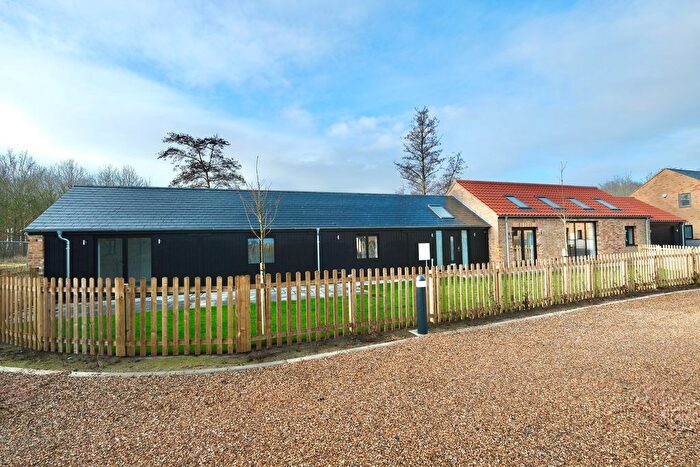 3 Bedroom Detached Bungalow For Sale In Manor Farm, Wennington, Huntingdon, PE28
