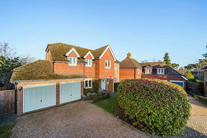 5 Bedroom Detached House To Rent In Hotham Close, Swanley, BR8
