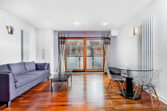 1 Bedroom Flat To Rent In Cable Street, London, E1