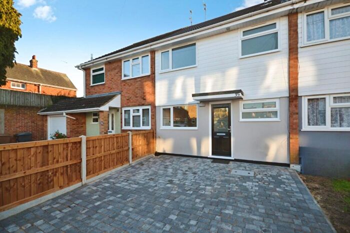 3 Bedroom Terraced House To Rent In Mews Court, Chelmsford, Essex, CM2