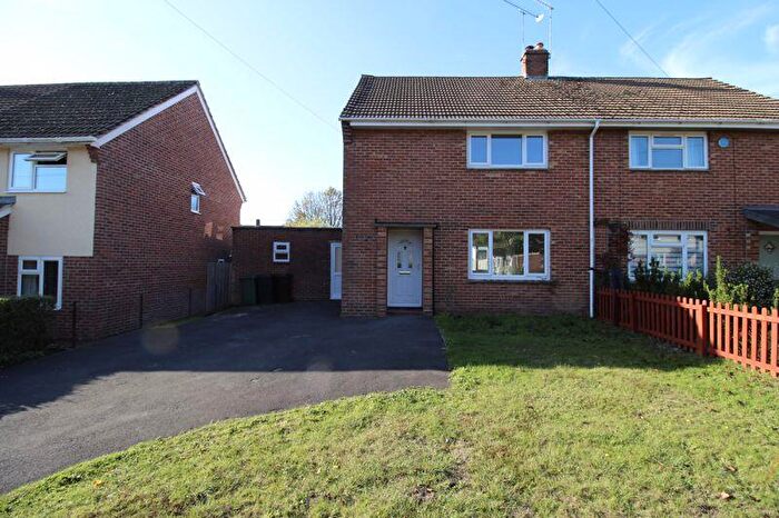 3 Bedroom Semi-Detached House For Sale In Heathlands, Shedfield, SO32
