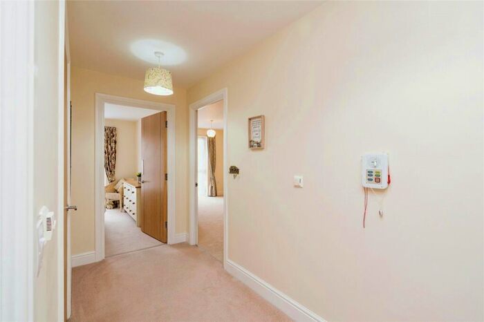 1 Bedroom Flat For Sale In Justice Court, Holt Road, Cromer, Norfolk, NR27