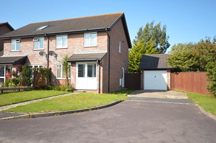 3 Bedroom Semi-Detached House To Rent In Cherry Tree Close, Everton, Lymington, Hampshire, SO41