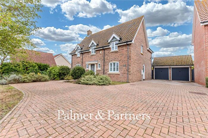 4 Bedroom Detached House For Sale In Lower Farm Road, Ringshall, Stowmarket, Suffolk, IP14