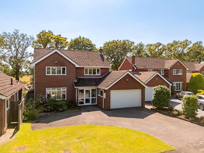 4 Bedroom Detached House For Sale In Arden Leys, Tanworth-in-Arden, Solihull, B94