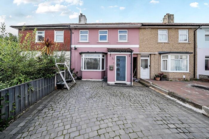 3 Bedroom House For Sale In Somerville Place, Portsmouth, PO2