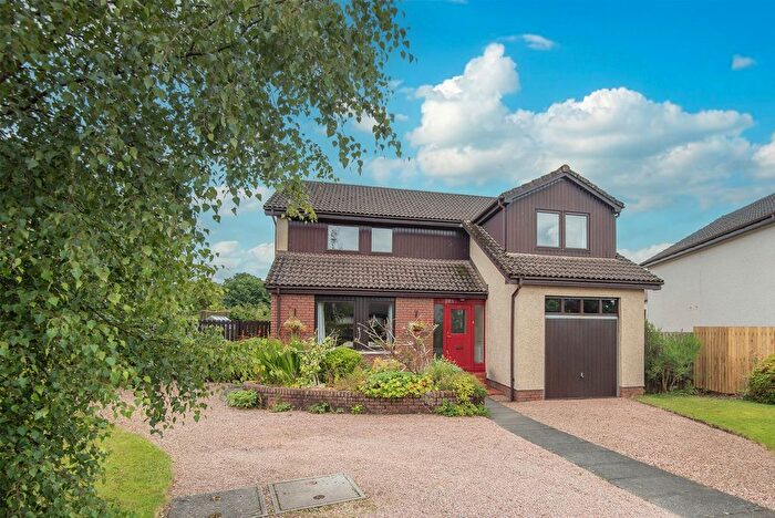 4 Bedroom Detached House For Sale In Highland Crescent, Crieff, PH7