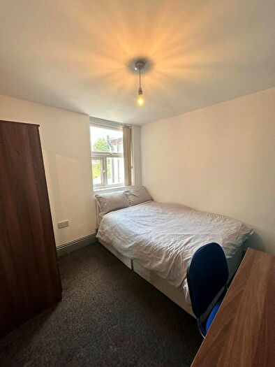 8 Bedroom Detached House To Rent In Rookery Road, Birmingham, B29