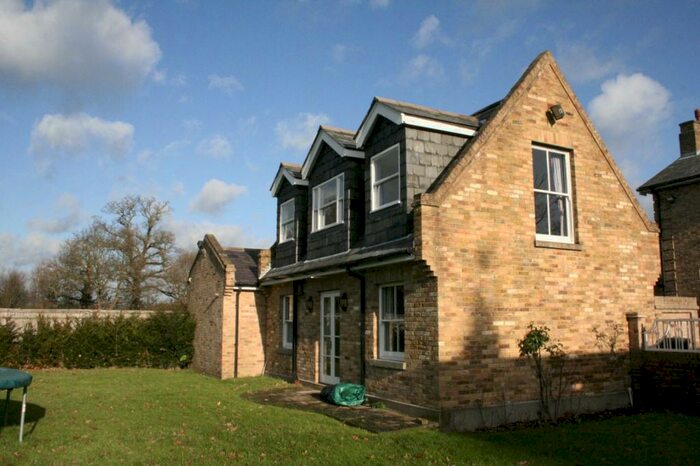2 Bedroom Detached House To Rent In Pinewood Manor Cottage, Pinewood Road, Iver Heath, Buckinghamshire, SL0