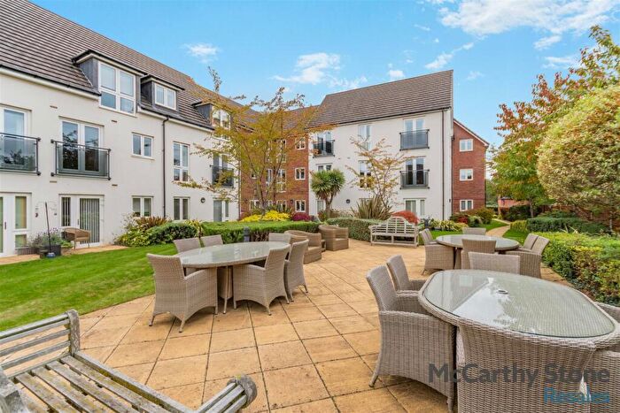 1 Bedroom Apartment For Sale In Whyburn Court, Nottingham Road, Hucknall, Nottingham, NG15