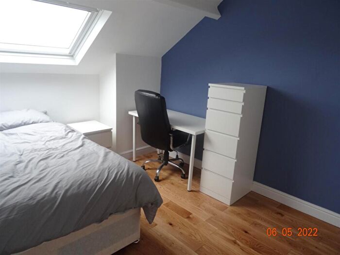 6 Bedroom Terraced House To Rent In Stannington Avenue, Heaton, NE6