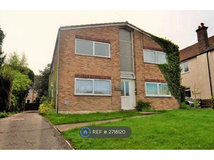2 Bedroom Flat To Rent In Loose Road, Maidstone, ME15