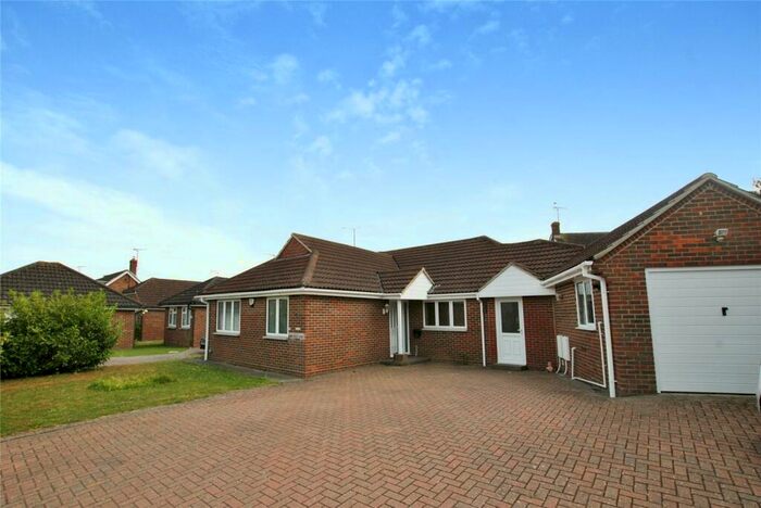 3 Bedroom Bungalow To Rent In Clements Green Lane, South Woodham Ferrers, Chelmsford, Essex, CM3
