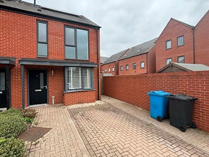 2 Bedroom Semi-Detached House To Rent In Spey Drive, Derby, DE22