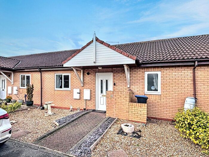 2 Bedroom Bungalow For Sale In Yoden Bungalows, Blackhall Colliery, Hartlepool, TS27