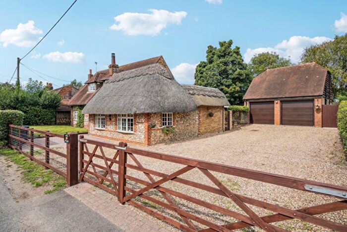 5 Bedroom Property For Sale In City Road, Radnage, HP14