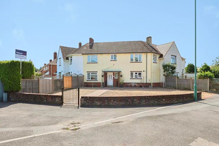 4 Bedroom Terraced House For Sale In East Way, Bournemouth, Dorset, BH8