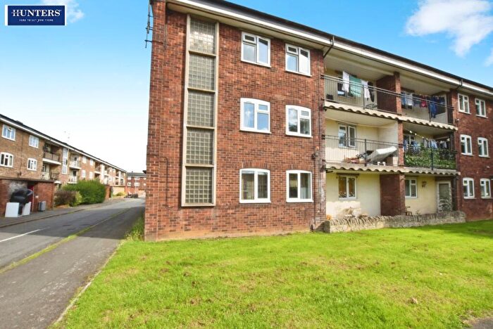 2 Bedroom Flat For Sale In Gloucester Avenue, Scunthorpe, DN16