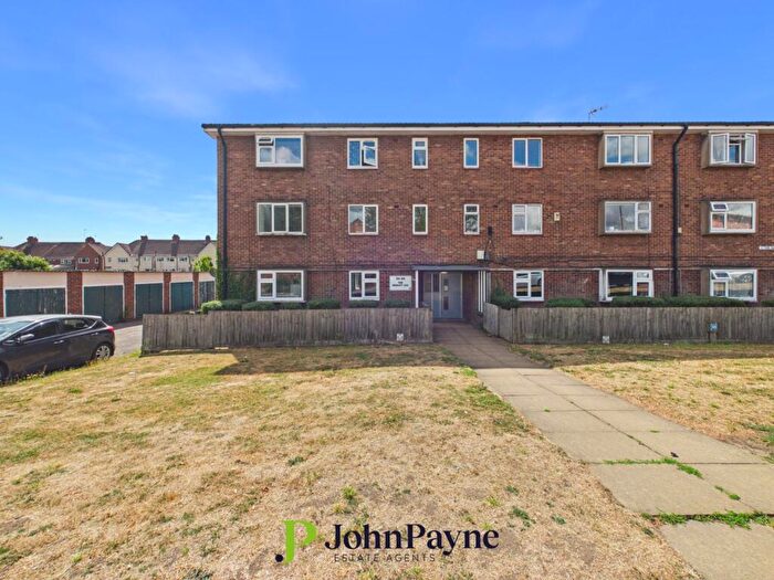 2 Bedroom Apartment For Sale In The Barley Lea, Stoke Aldermoor, Coventry, CV3