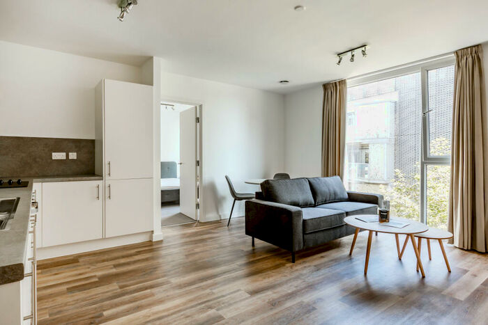 2 Bedroom Flat To Rent In The Wullcomb, Highcross Street, Leicester, LE1