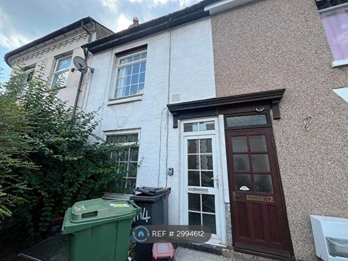 4 Bedroom Terraced House To Rent In Kingsley Road, Maidstone, ME15
