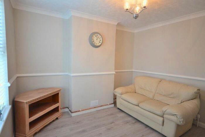 2 Bedroom Terraced House To Rent In Station Road, Gillingham, ME8