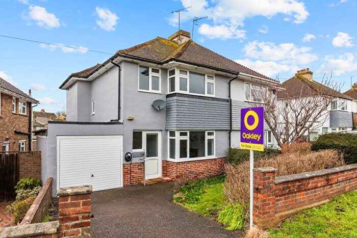 3 Bedroom Semi Detached House For Sale In Oxen Avenue, Shoreham-By-Sea, BN43