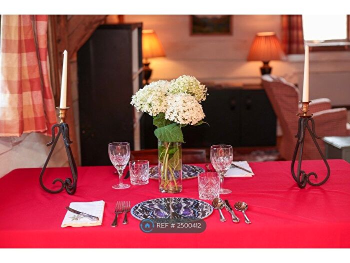 1 Bedroom Detached House To Rent In Thorncombe Street, Bramley Guildford, GU5