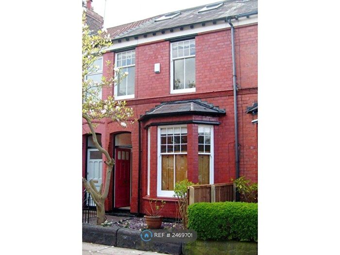 4 Bedroom Terraced House To Rent In Rose Brae, Liverpool, L18