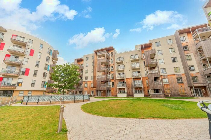 2 Bedroom Flat To Rent In Glenalmond Avenue, Cambridge, CB2