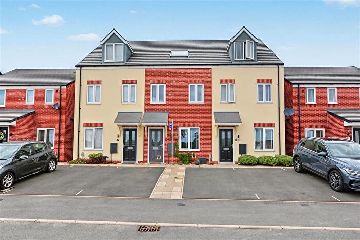 3 Bedroom Town House For Sale In Cherry Blossom Road, Stoke Bardolph, Burton Joyce, Nottingham, NG14