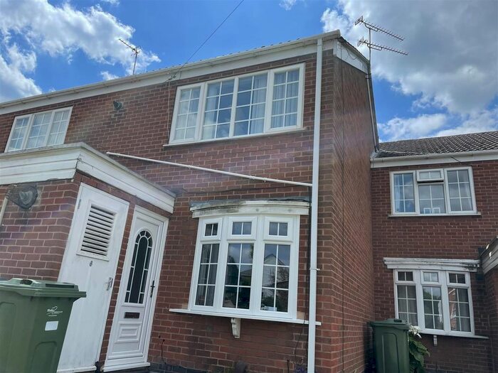 2 Bedroom Maisonette To Rent In The Square, Glenfield, Leicester, LE3