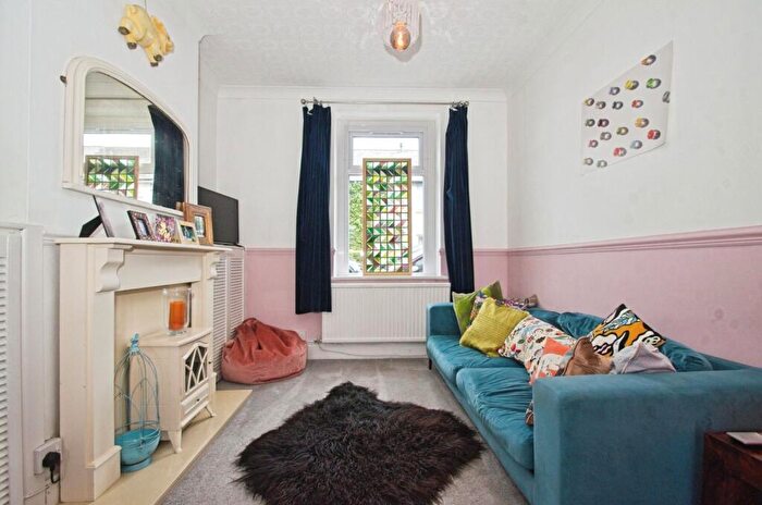 2 Bedroom Terraced House For Sale In Compton Street, Cardiff, South Glamorgan, CF11