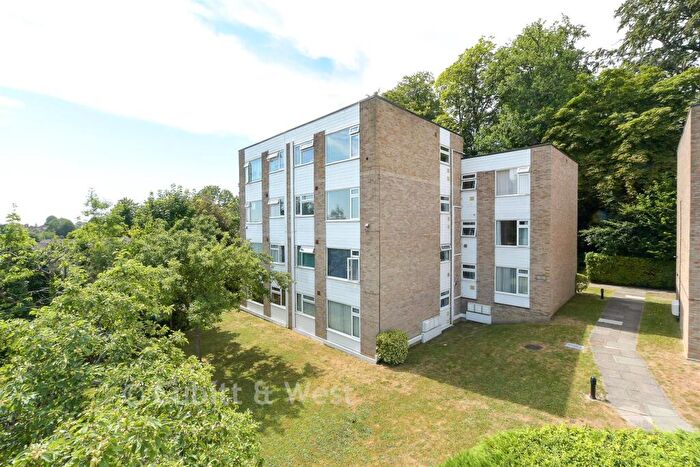 2 Bedroom Flat For Sale In Downswood, Reigate, Surrey, RH2