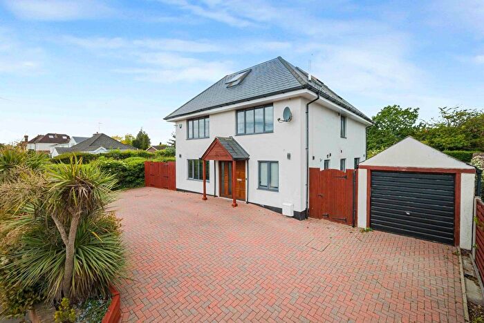 5 Bedroom Detached House For Sale In Keswick Road, Orpington, BR6