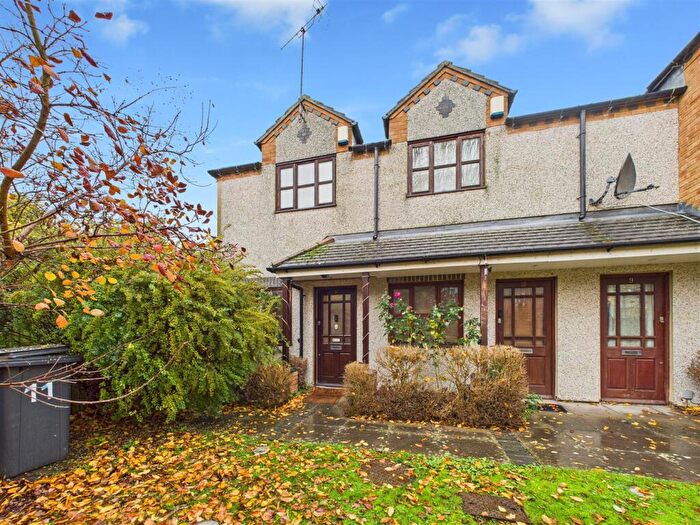 1 Bedroom End Of Terrace House For Sale In Bath Street, Rugby, CV21