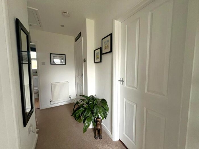 2 Bedroom Semi-Detached Bungalow For Sale In Firs Grove, Barnstaple, EX32