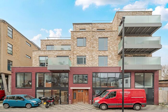 1 Bedroom Flat For Sale In Medal Makers House, Clapham, London, SW4