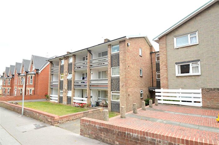 1 Bedroom Flat To Rent In Napier Court, Outram Road, Croydon, CR0