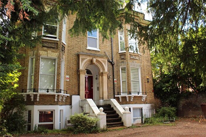 1 Bedroom Apartment To Rent In Lower Addiscombe Road, Croydon, Surrey, CR0