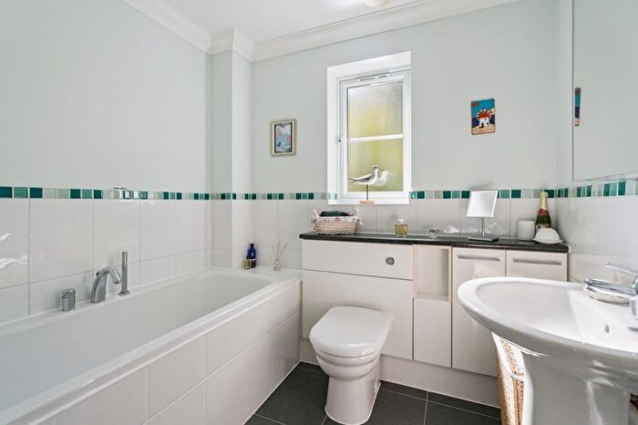 3 Bedroom End Terrace House For Sale In East Arms Place, Hurley, Maidenhead, SL6